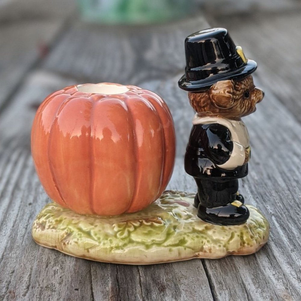 Otagiri Thanksgiving Bear and Pumpkin Candle Holder - Picture 2 of 9